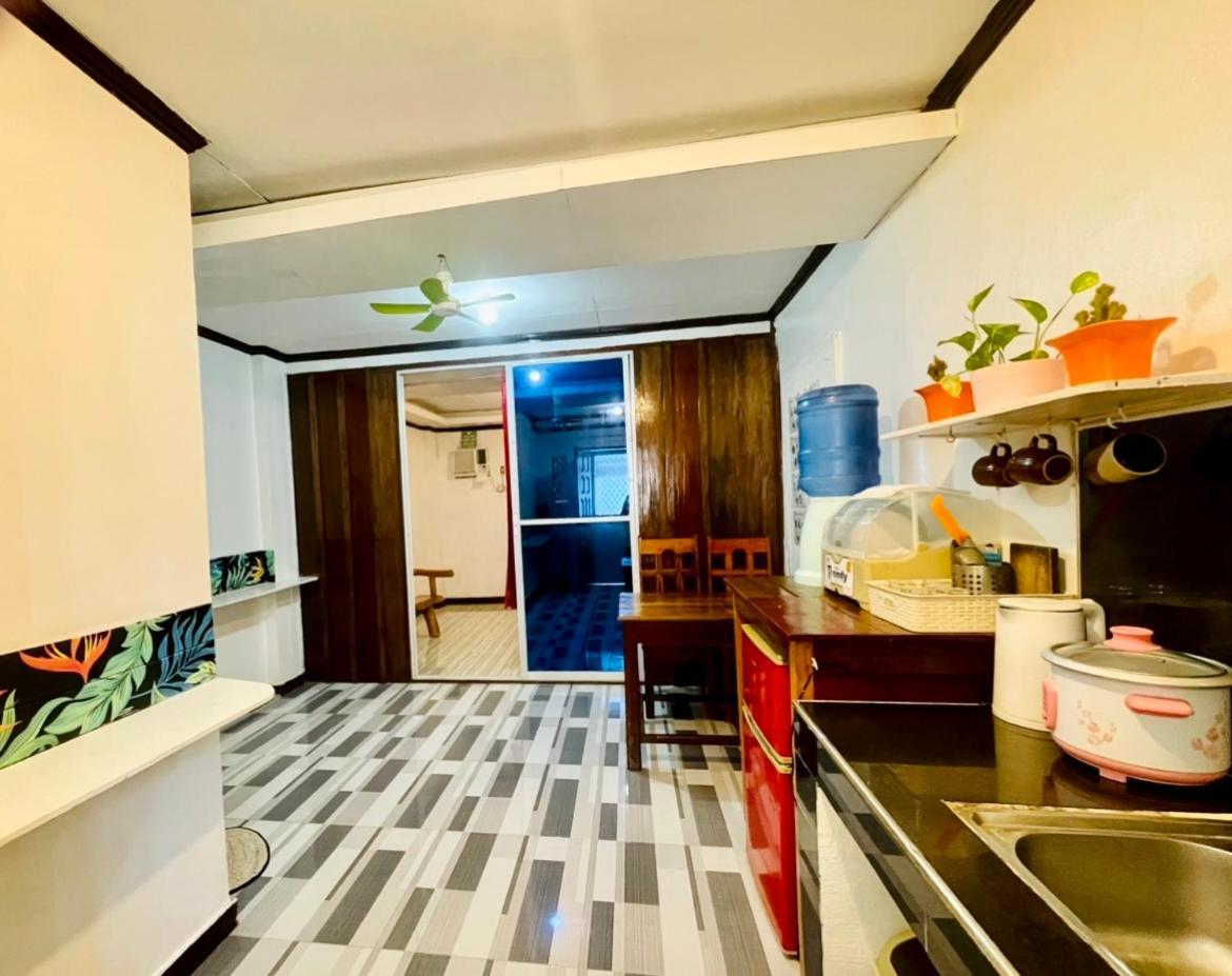 Precious Homestay -Suite Room Burgos  Экстерьер фото